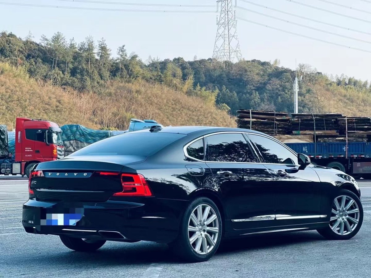 沃爾沃 S90  2019款 T5 智雅版圖片