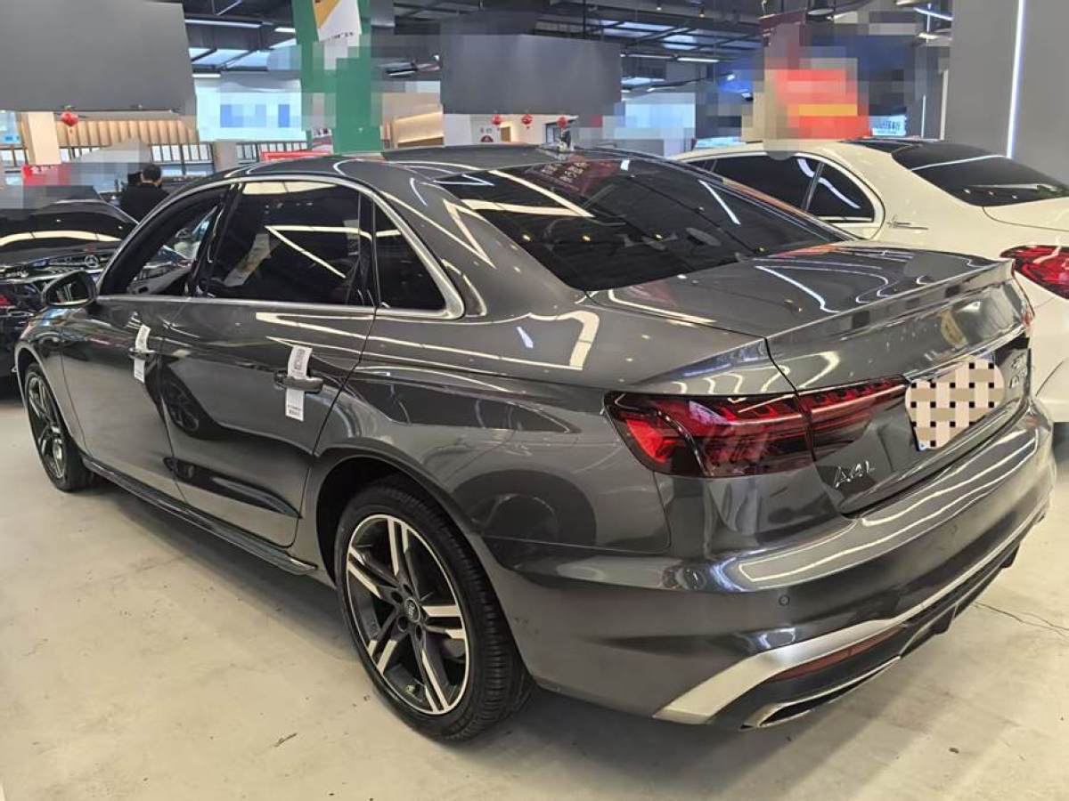 奧迪 奧迪A4L  2022款 40 TFSI 時(shí)尚動(dòng)感型圖片