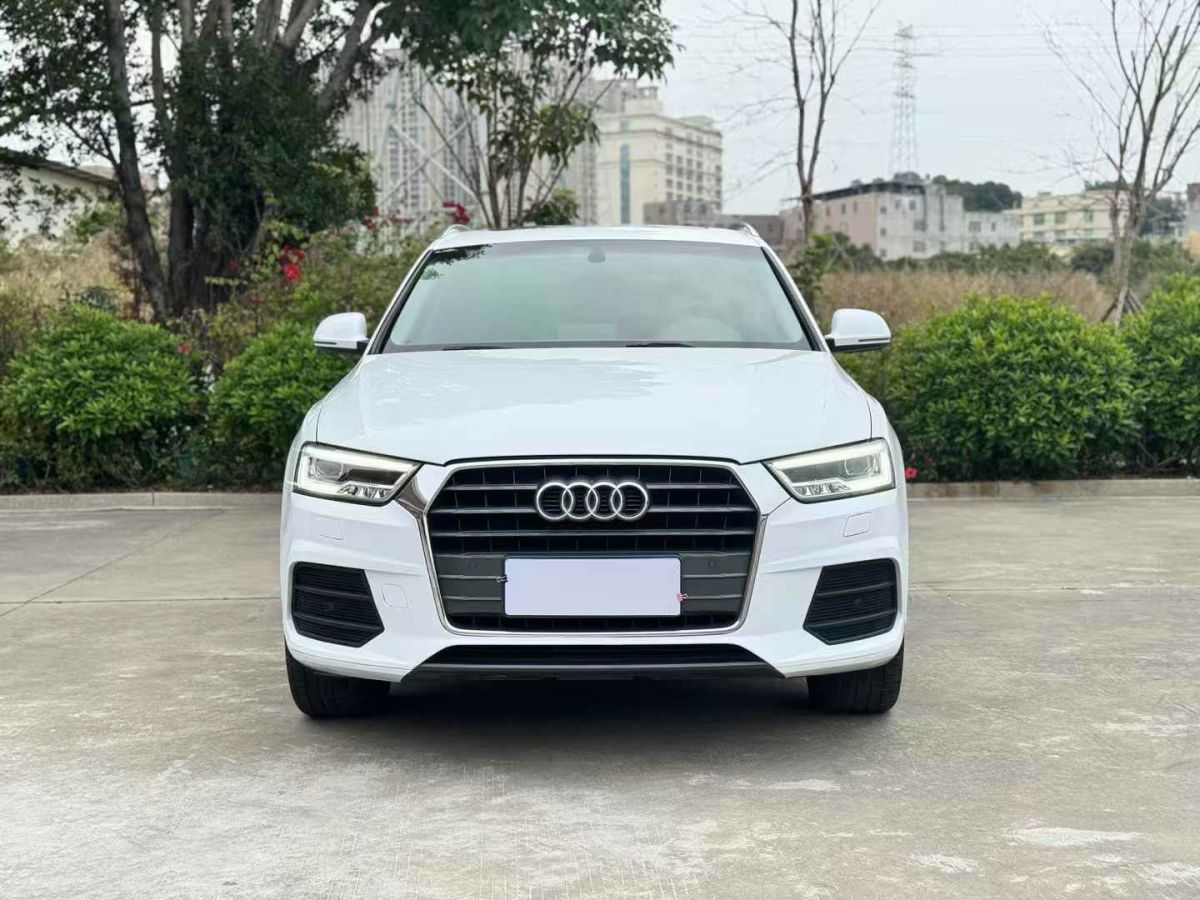 奧迪 奧迪Q3  2018款 30 TFSI 時(shí)尚型典藏版圖片