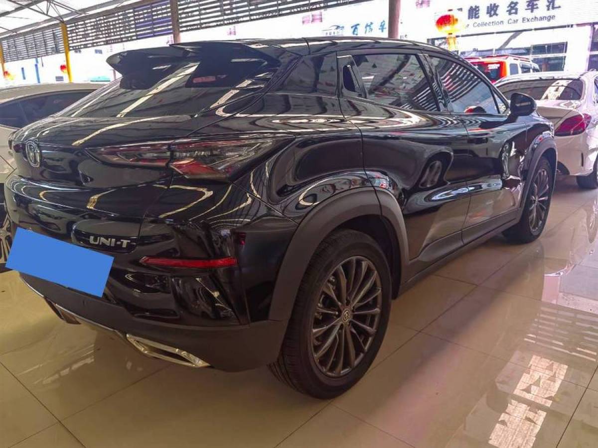 長(zhǎng)安 UNI-T  2020款 1.5T 豪華型圖片