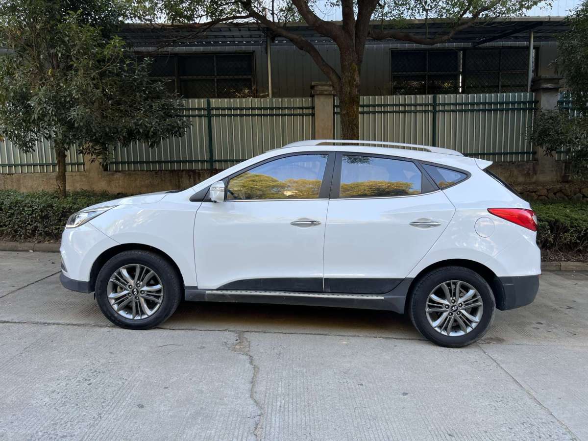 現(xiàn)代 ix35  2013款 2.0L 自動兩驅(qū)智能型GLS 國IV圖片