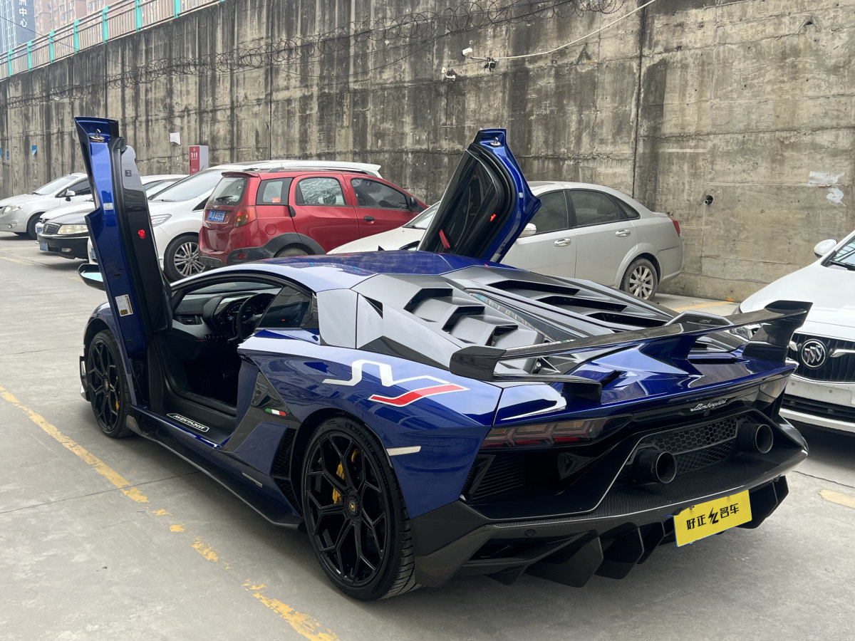 蘭博基尼 Aventador  2019款 Aventador SVJ圖片