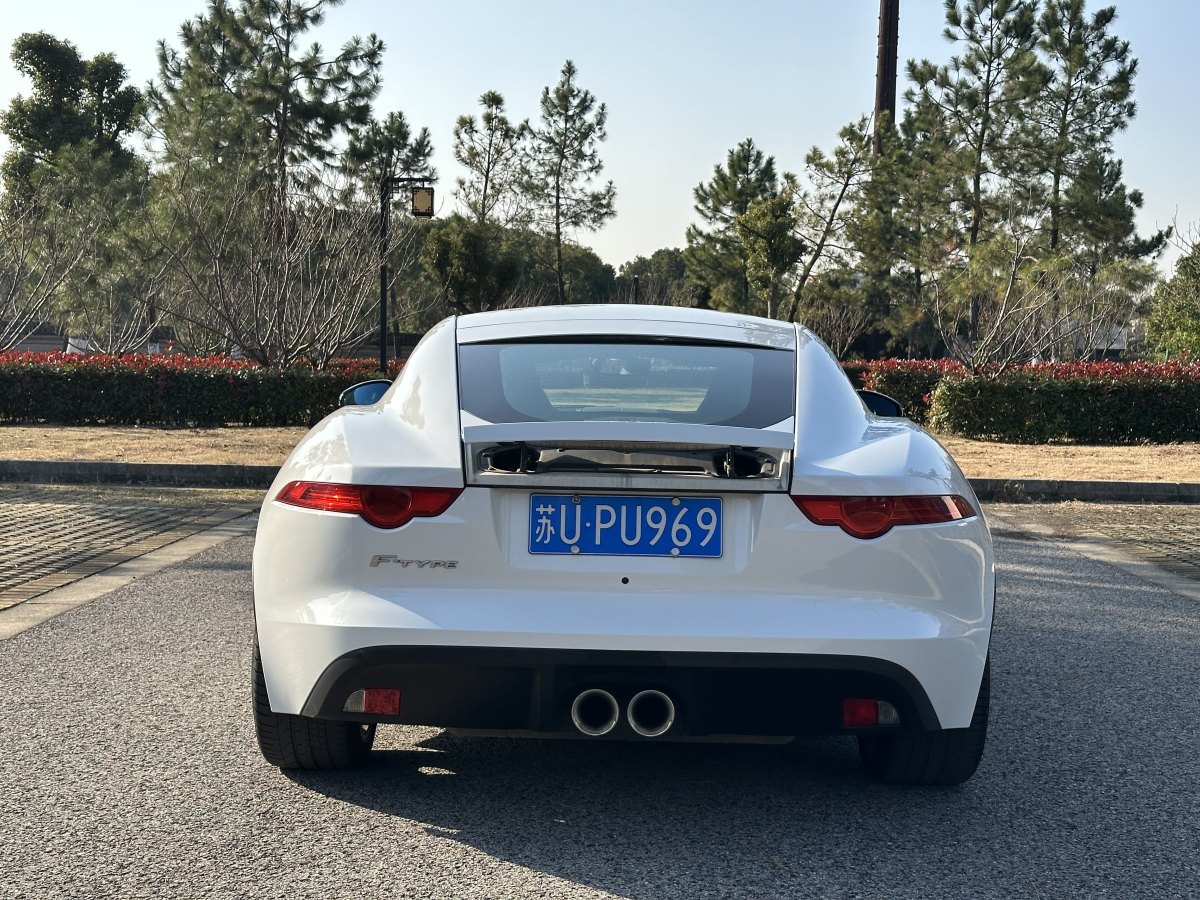 捷豹 F-TYPE  2015款 3.0T 硬頂版圖片