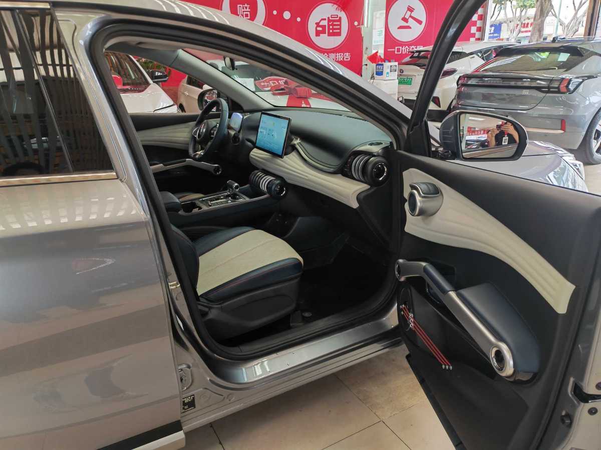 2022年8月比亞迪 元PLUS  2022款 510KM 尊榮型
