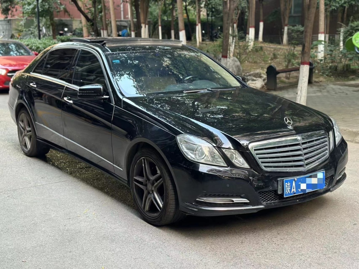 奔馳 奔馳E級(jí)  2013款 E 300 L 時(shí)尚豪華型圖片