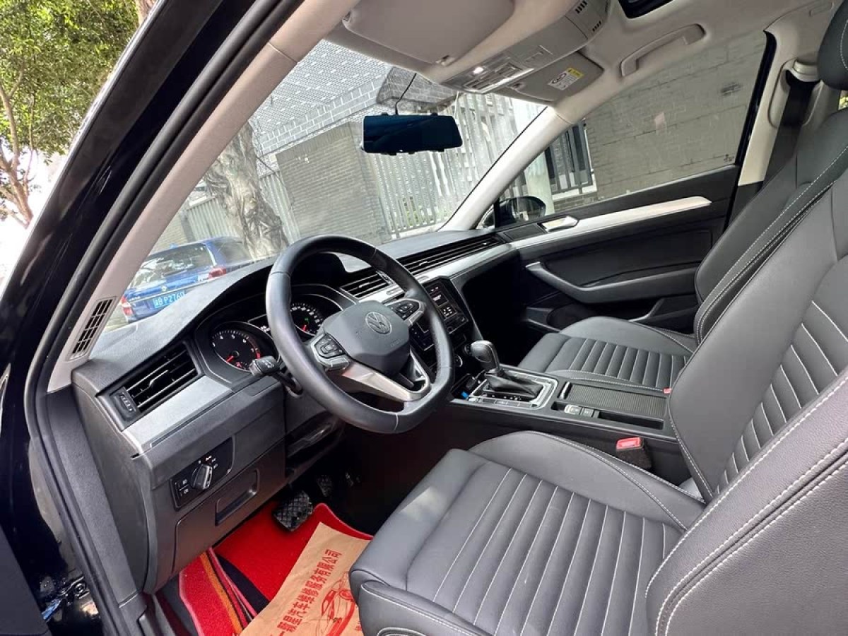 大眾 邁騰  2020款 280TSI DSG 領(lǐng)先型圖片