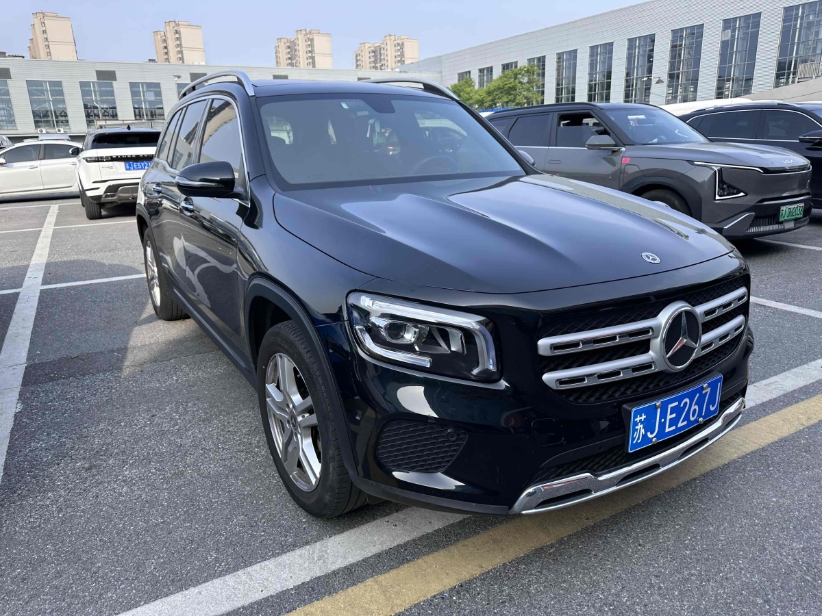 奔馳 奔馳GLB  2022款 改款 GLB 200 動感型圖片