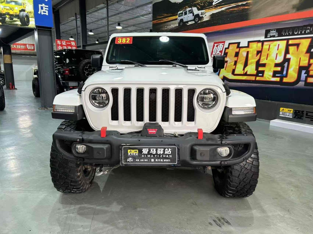 Jeep 牧馬人  2019款 2.0T Sahara 四門版 國(guó)VI圖片