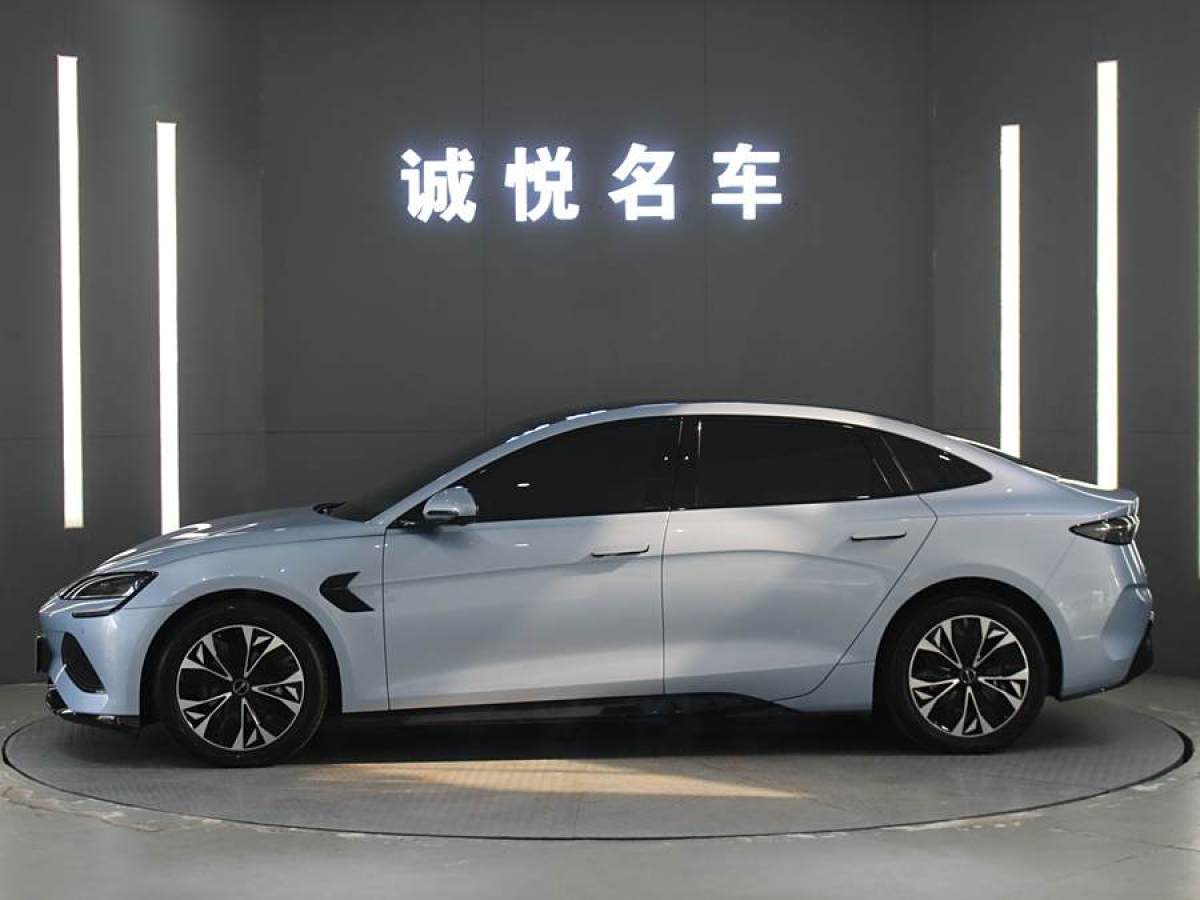 比亞迪 海豹  2022款 550km 標準續(xù)航后驅(qū)版尊貴型圖片