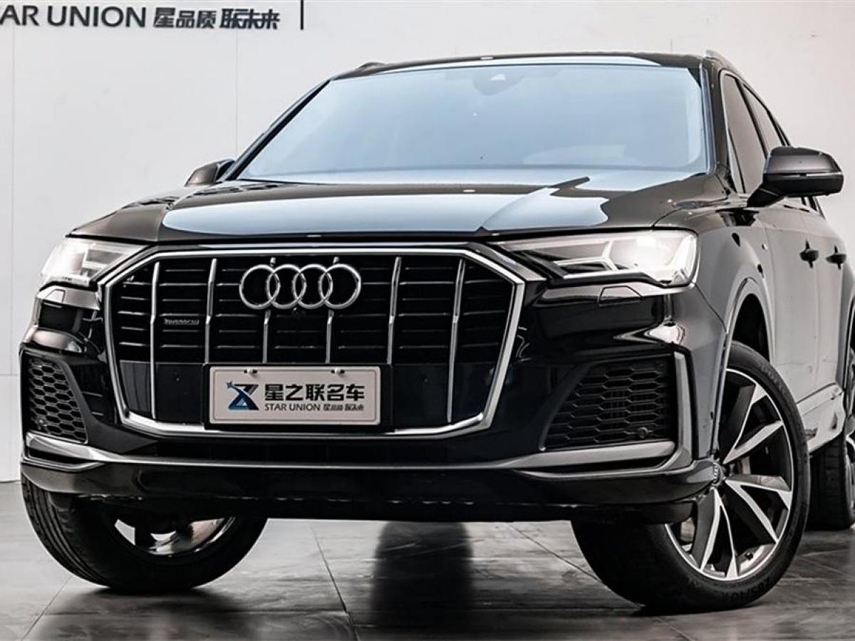 奧迪 奧迪Q7  2023款 55 TFSI quattro S line運(yùn)動(dòng)型圖片