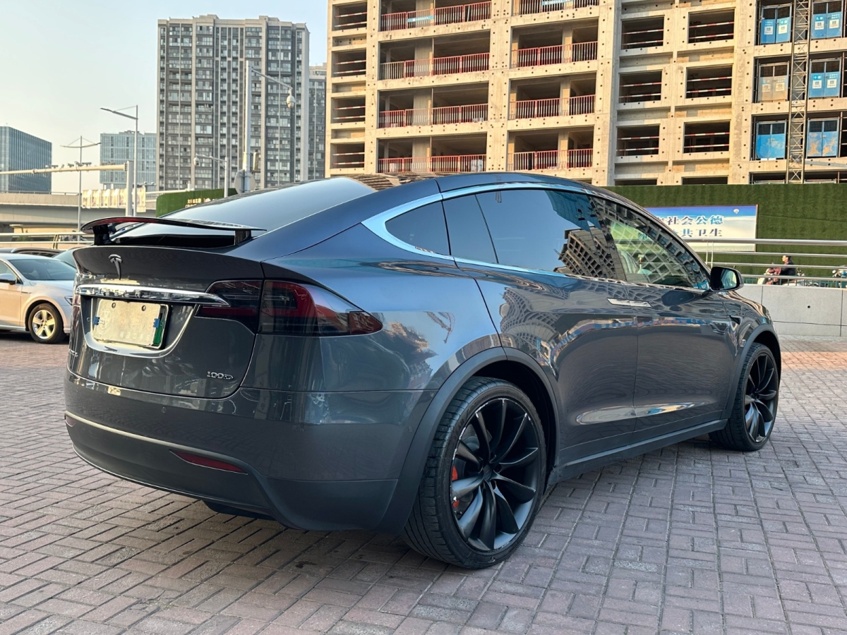 2018年4月特斯拉 Model X  2017款 Model X 100D 長(zhǎng)續(xù)航版