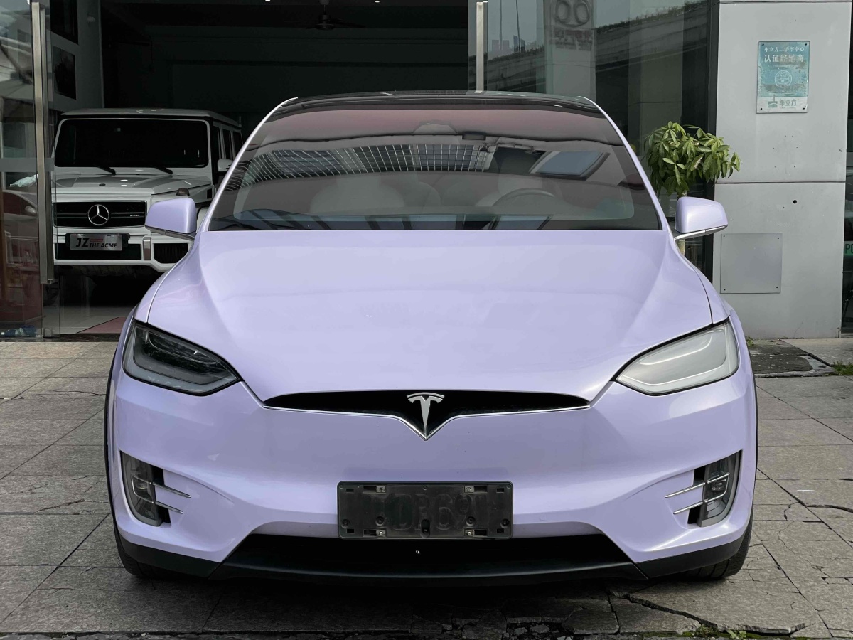 特斯拉 Model X  2017款 Model X 100D 長(zhǎng)續(xù)航版圖片