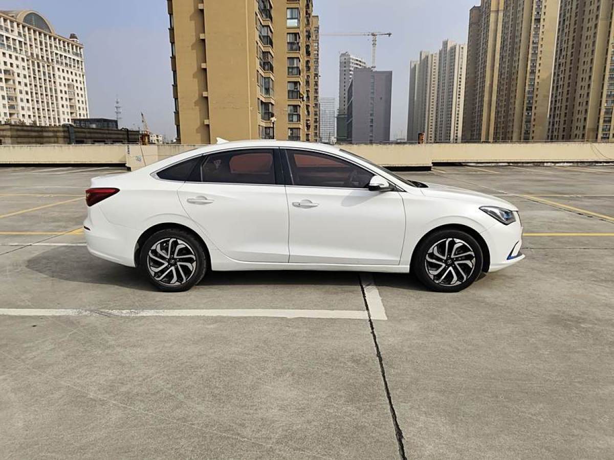 2019年4月長安 逸動新能源  2019款 EV460 智領(lǐng)版