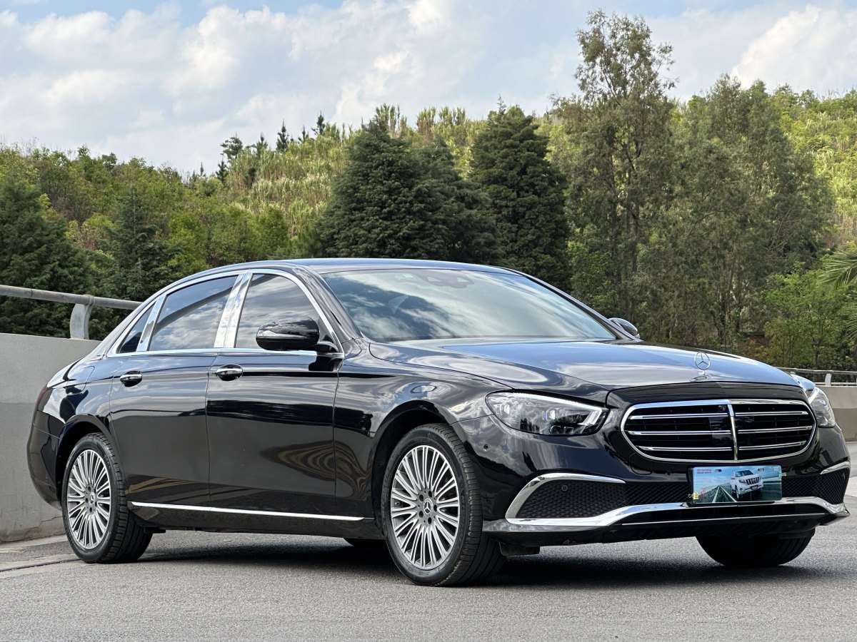 奔馳 奔馳E級(jí)  2021款 改款 E 300 L 尊貴型圖片