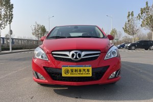 北京汽車(chē)E系列 北京 三廂 1.5L 手動(dòng)樂(lè)尚版