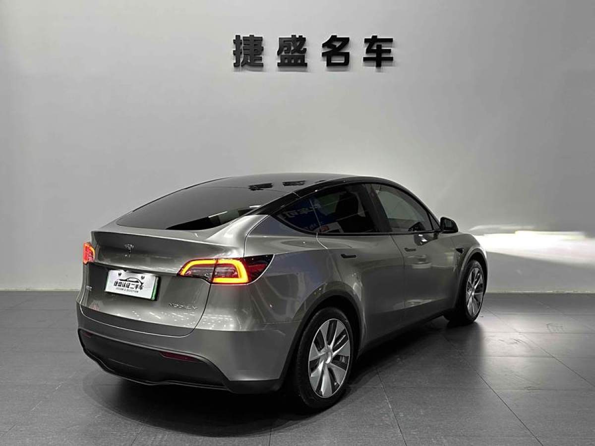 特斯拉 Model 3  2023款 煥新版 后輪驅(qū)動(dòng)圖片