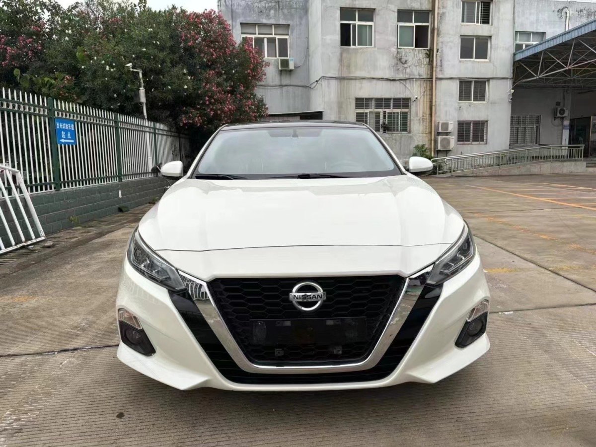 日產(chǎn) 天籟  2020款 改款 2.0L XL 舒適版圖片