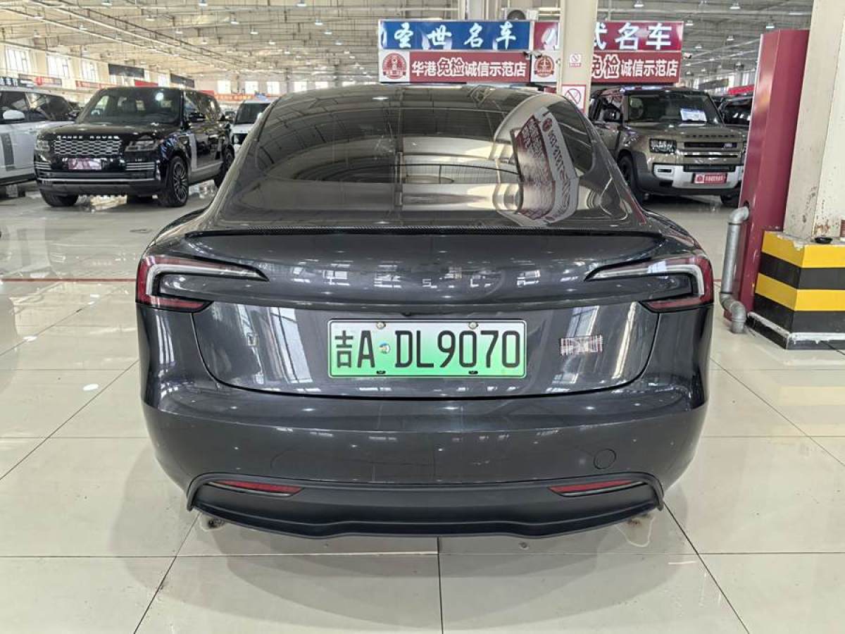 特斯拉 Model Y  2022款 改款 后輪驅(qū)動版圖片