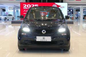 fortwo smart 1.0L 52千瓦硬顶激情版