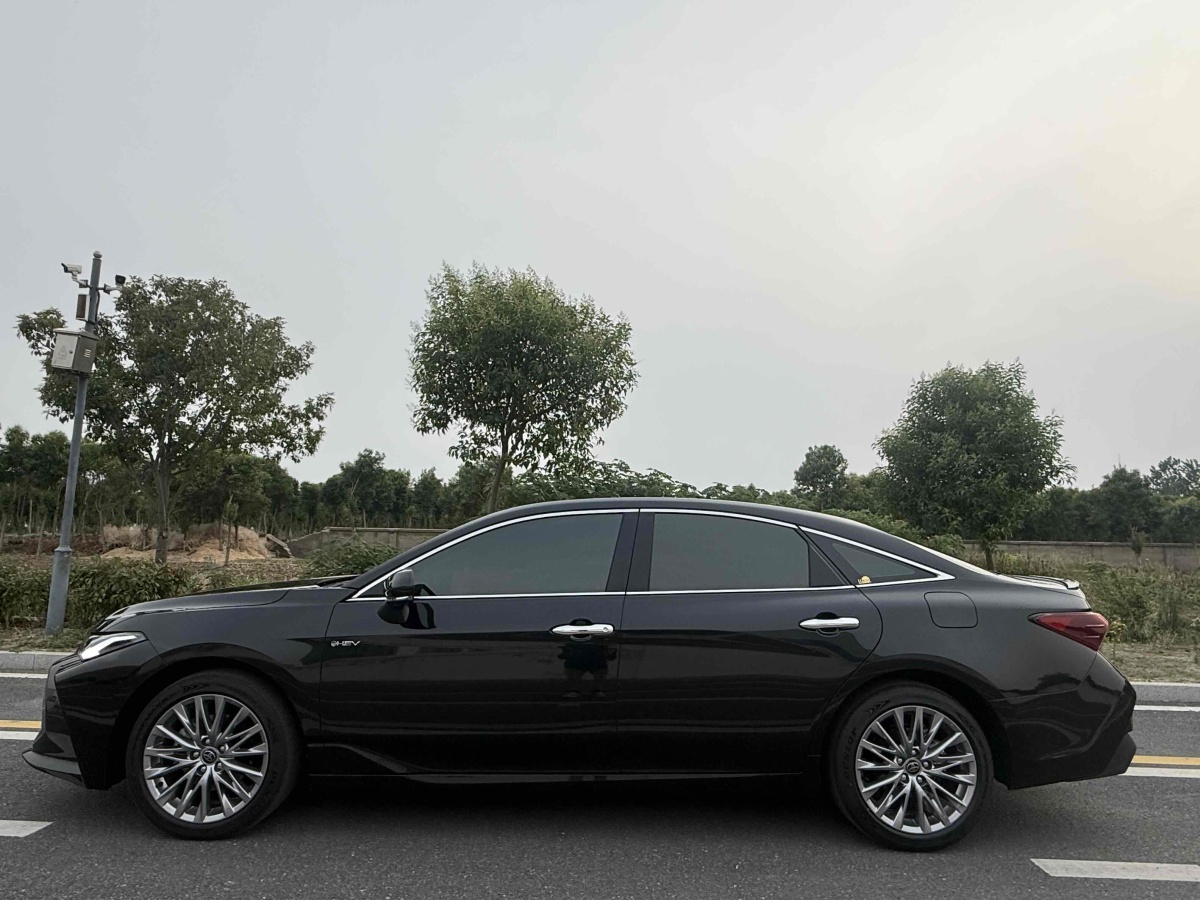 豐田 亞洲龍  2024款 雙擎 2.5L XLE尊貴版圖片