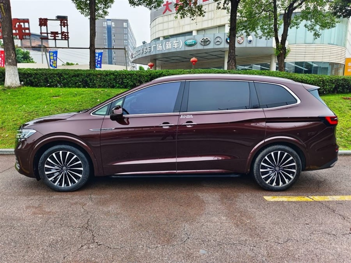 大眾 威然  2023款 改款 380TSI 旗艦版圖片