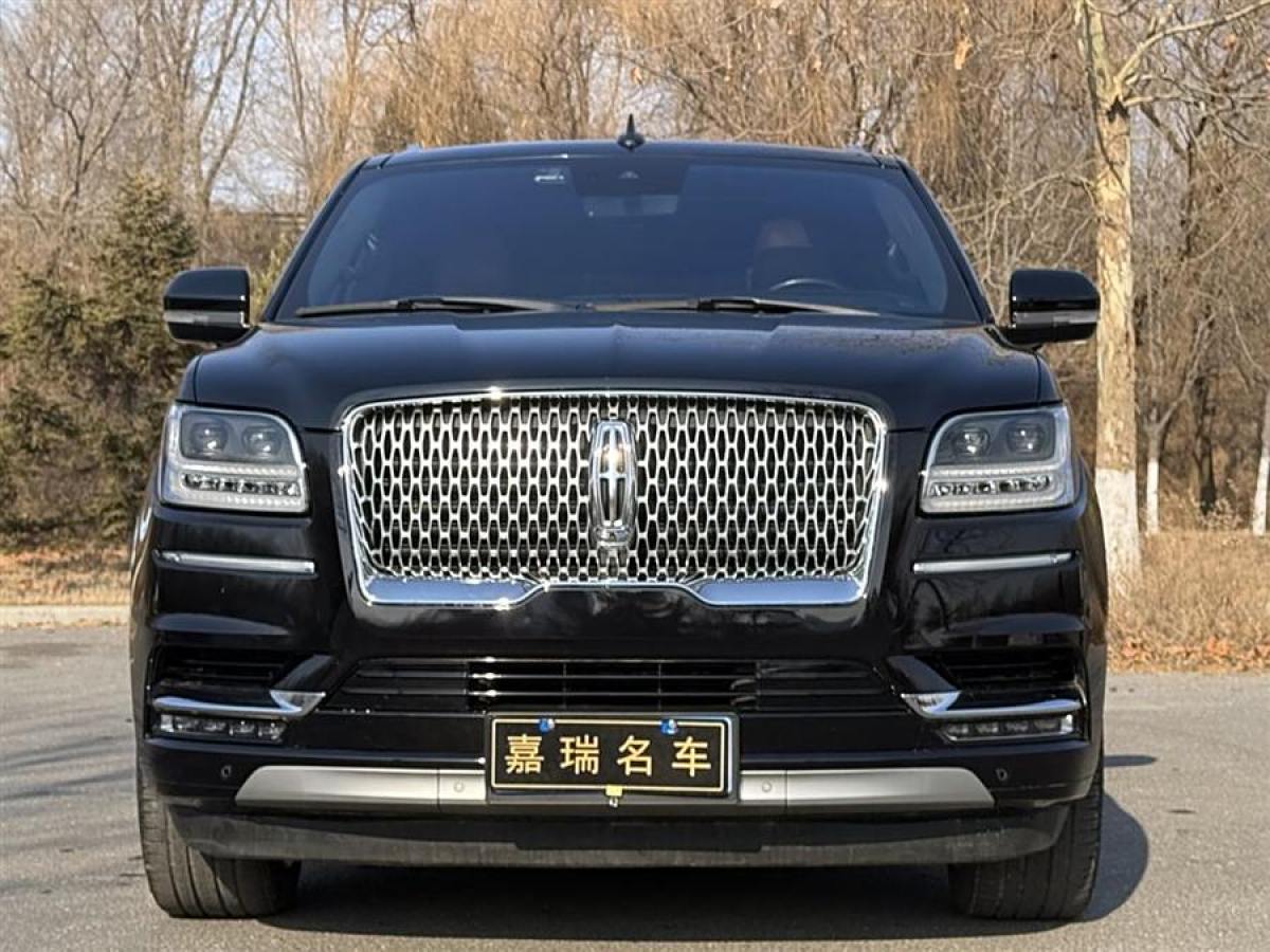 林肯 領(lǐng)航員  2019款 3.5T 尊耀版 國(guó)VI圖片