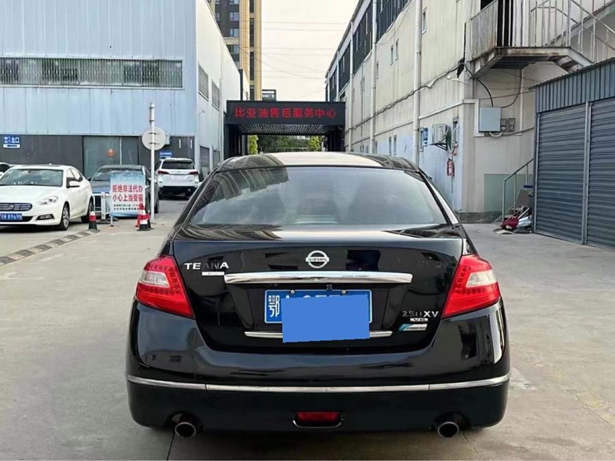 日產(chǎn) 天籟  2008款 公爵 2.5L XV尊雅版圖片