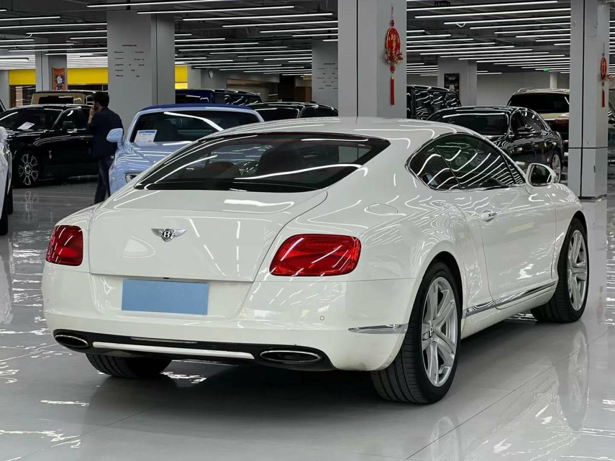 賓利 歐陸  2012款 4.0T GT V8圖片