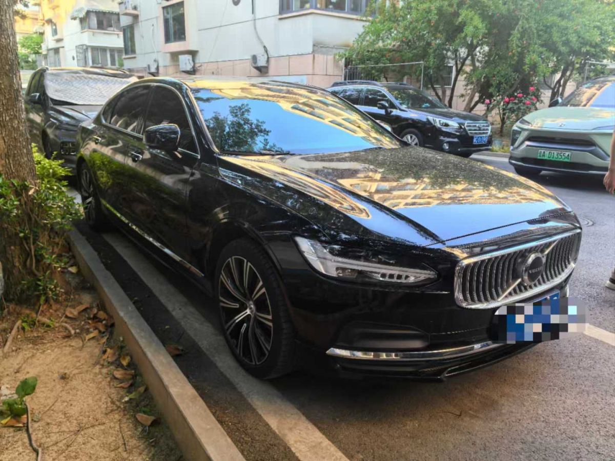 沃爾沃 S90  2023款 B5 智遠(yuǎn)豪華版圖片