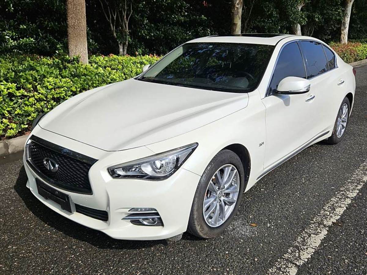 英菲尼迪 Q50L  2015款 2.0T 舒適版圖片