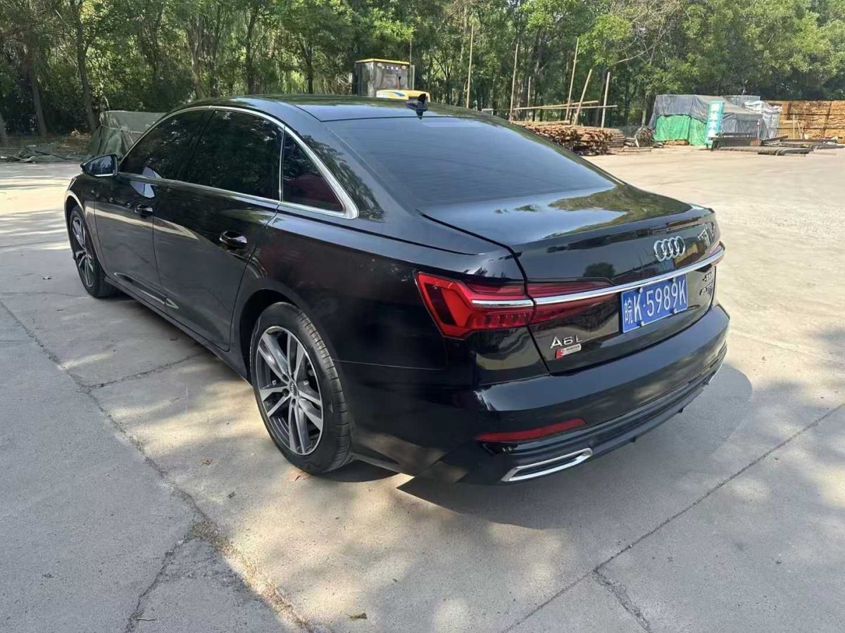 奧迪 奧迪A6L  2019款 40 TFSI 豪華動(dòng)感型圖片