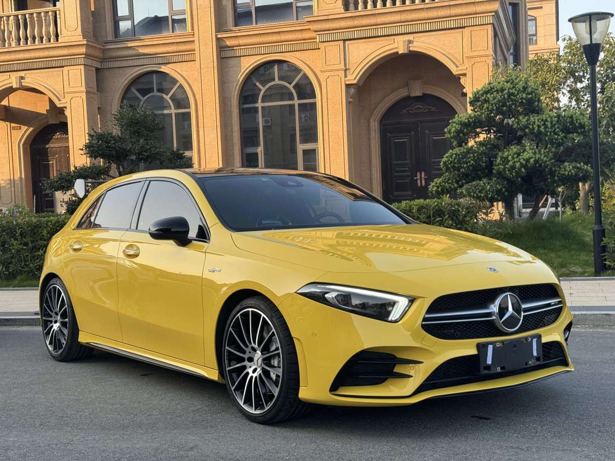 奔馳 奔馳A級AMG  2022款 AMG A 35 4MATIC圖片