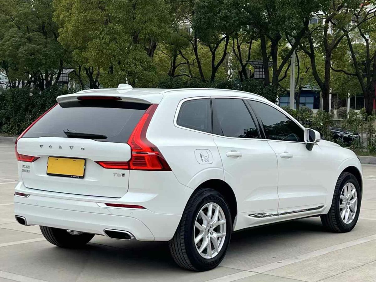 沃爾沃 XC60  2021款 T4 智行豪華版圖片