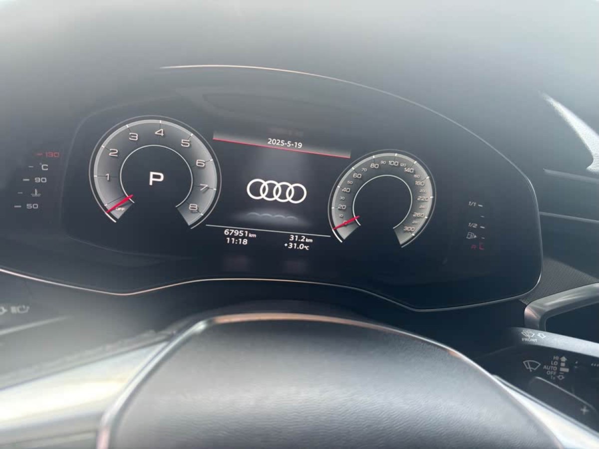 奧迪 奧迪A6L  2019款 45 TFSI quattro 尊享致雅型圖片