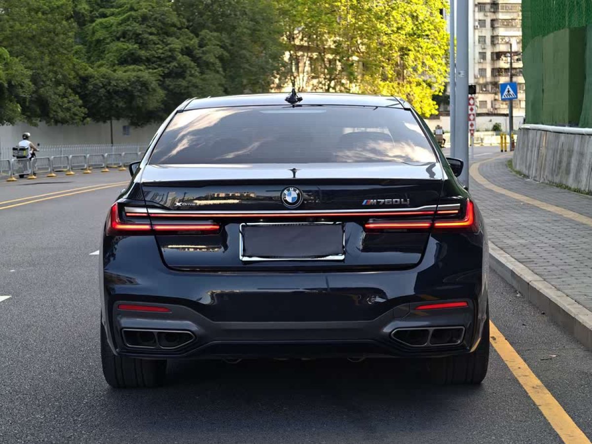 寶馬 寶馬7系  2019款 改款 M760Li xDrive V12 運(yùn)動(dòng)套裝圖片