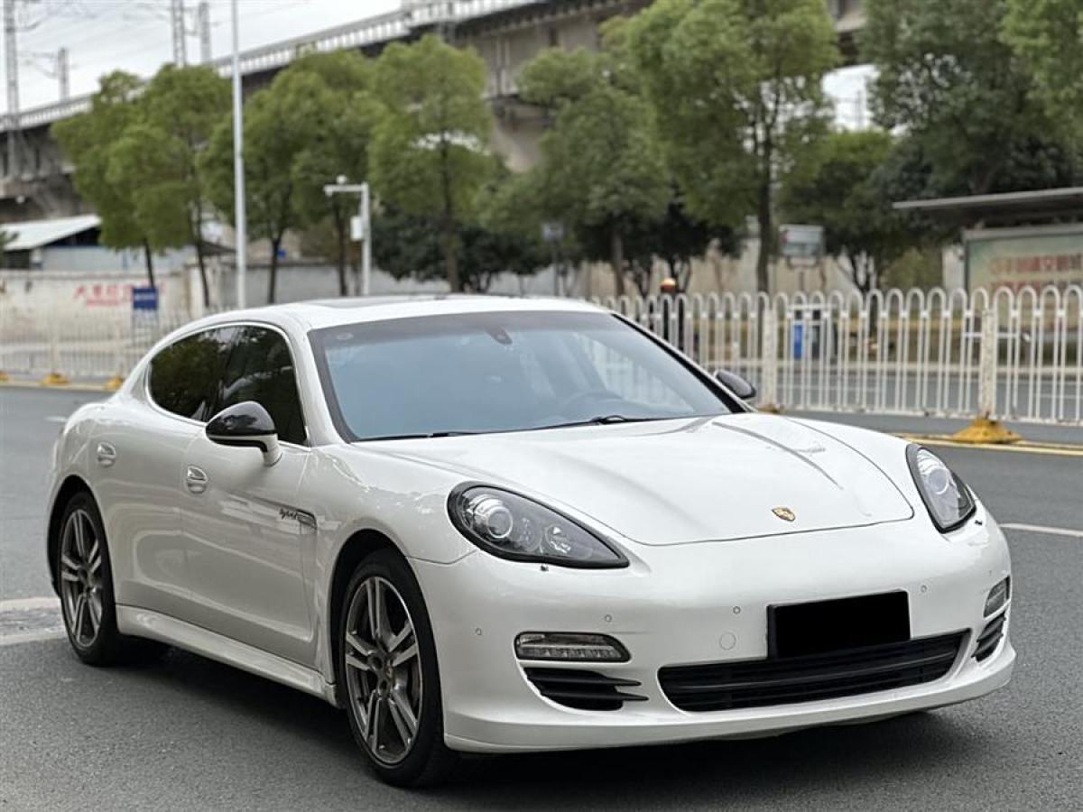 2012年3月保時捷 Panamera  2012款 Panamera S Hybrid 3.0T