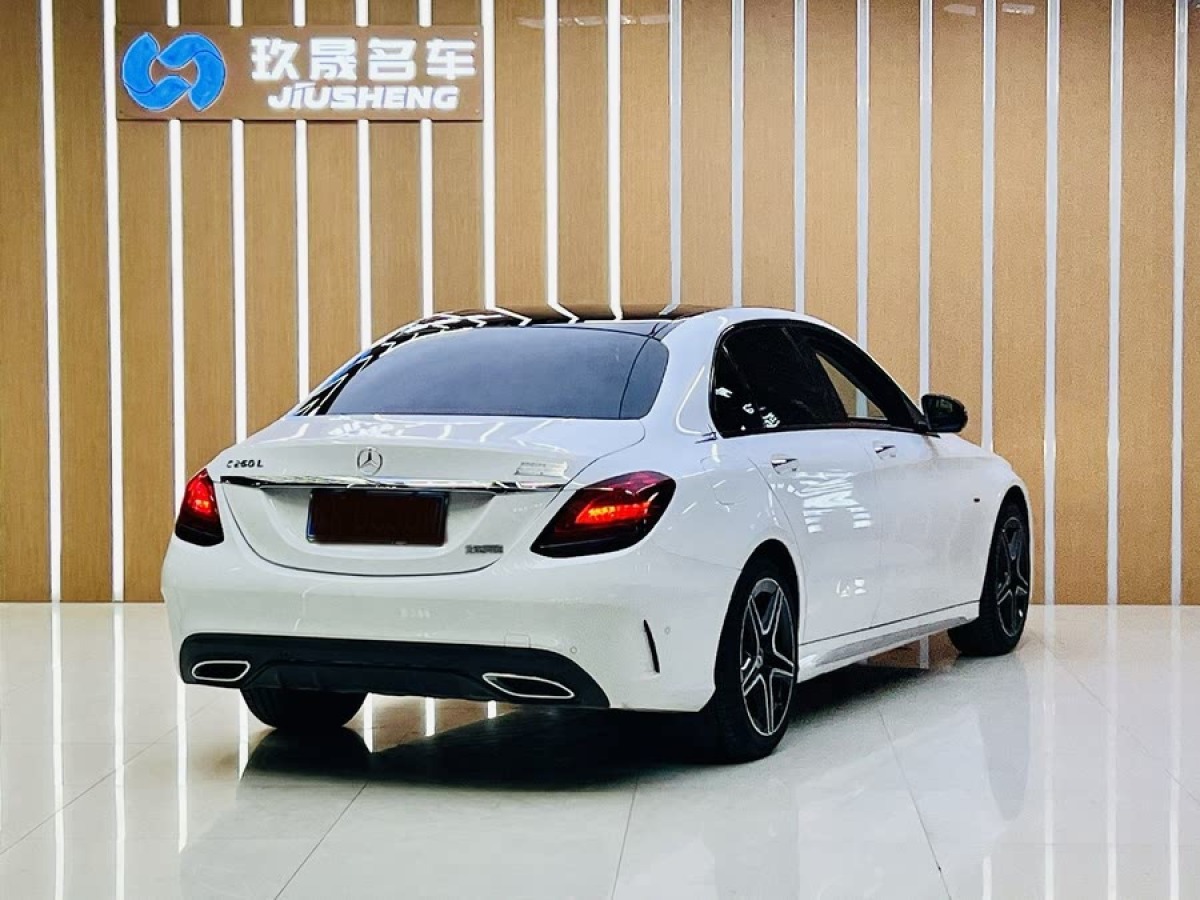 奔馳 奔馳C級(jí)  2021款 C 260 L 運(yùn)動(dòng)星耀臻藏版圖片