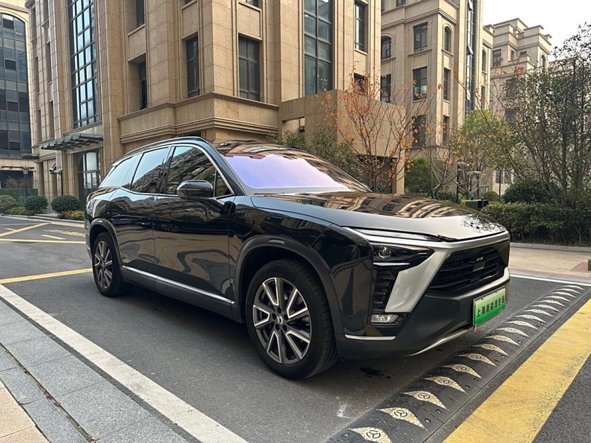 蔚來 ES8  2020款 415KM 基準(zhǔn)版 六座版圖片