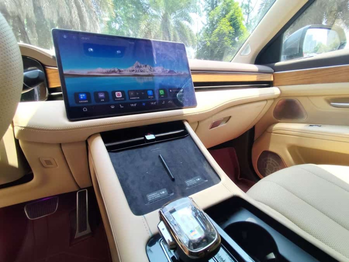 賽力斯 問界M7  2024款 1.5T 智駕后驅(qū)Max版 5座圖片