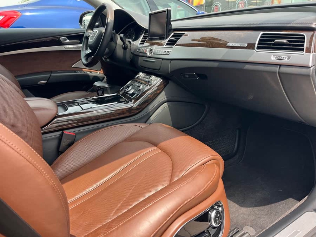 奧迪 奧迪A8  2013款 A8L 55 TFSI quattro尊貴型圖片