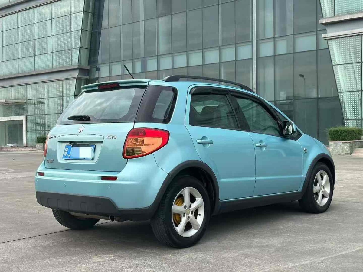 鈴木 天語(yǔ)  2008款 SX4 1.6L 兩廂都市時(shí)尚型圖片