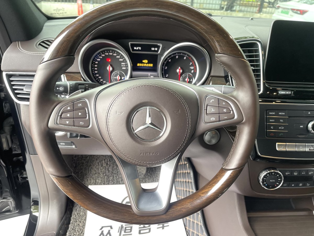 奔馳 奔馳GLS  2018款 GLS450 4MATIC 3.0T 美規(guī)版圖片