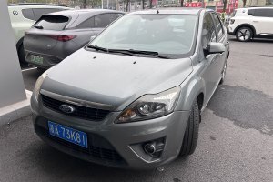 ?？怂?福特 兩廂 1.8L 自動時尚型