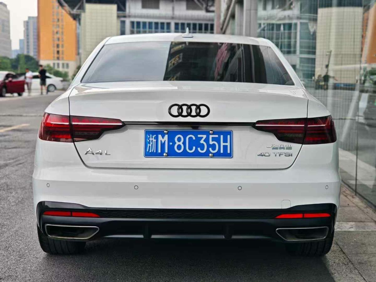 奧迪 奧迪A4L  2022款 35 TFSI 時(shí)尚動(dòng)感型圖片