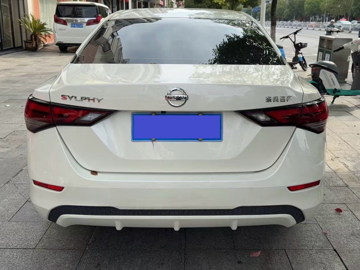 日產(chǎn) 軒逸  2021款 1.6L XL CVT悅享版圖片