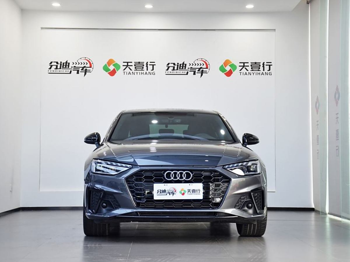 奧迪 奧迪A4L  2024款 40 TFSI 豪華動感型圖片