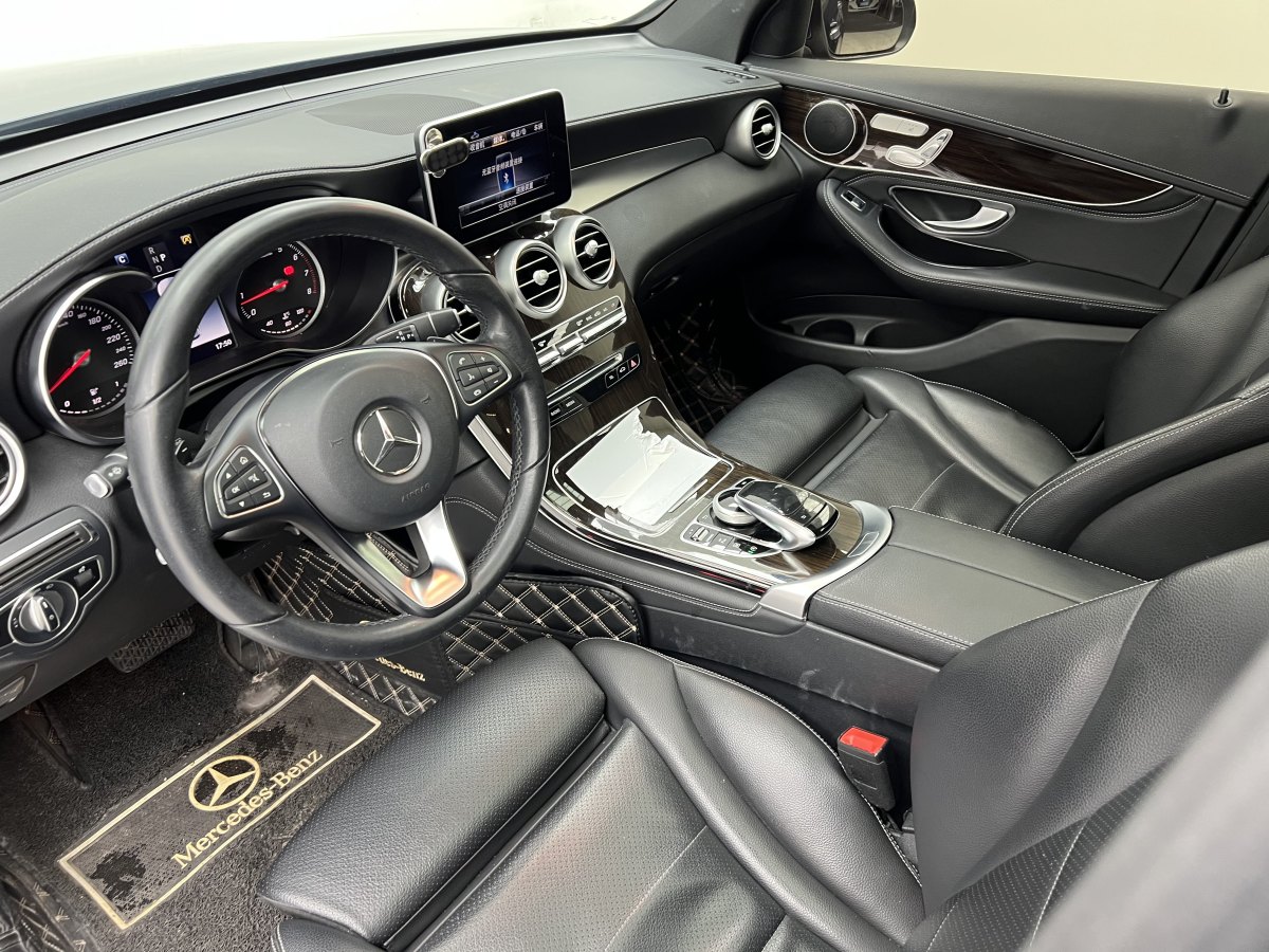 奔馳 奔馳GLC  2019款 GLC 260 4MATIC 動感型圖片