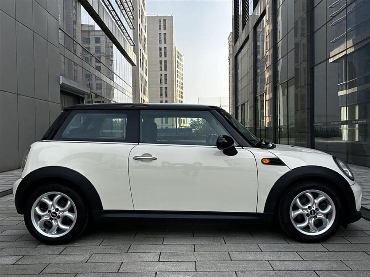 MINI MINI  2012款 1.6L COOPER Baker Street圖片