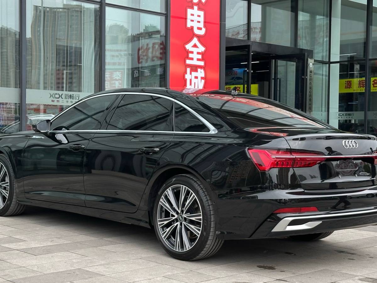 奧迪 奧迪A6L  2024款 45 TFSI 臻選動感型圖片