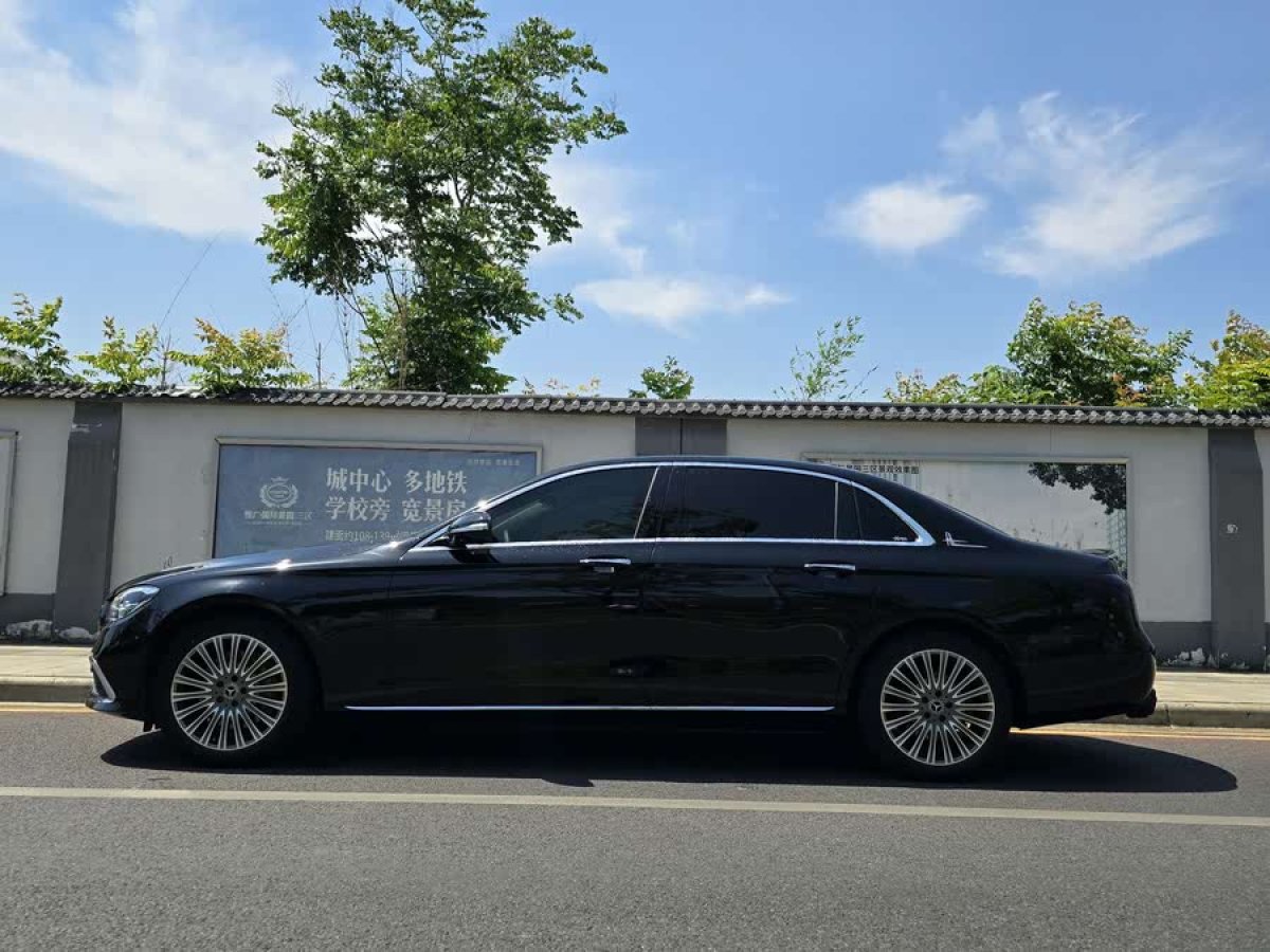 奔馳 奔馳E級  2018款 改款 E 300 L 時尚型圖片